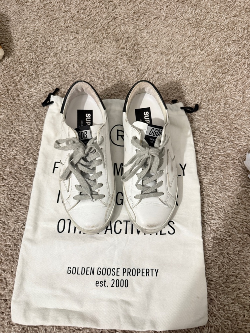 Golden Goose Sneakers - Picture 4 of 9